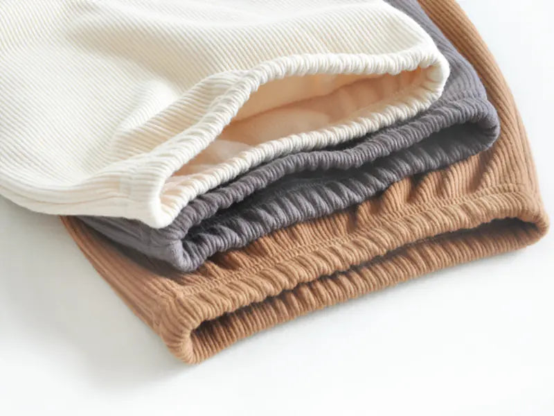 Pantalones gruesos de terciopelo cálido de talle alto para bebés